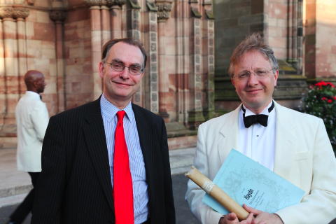 Geraint Bowen (righ) with Adrian Partington (left), who will be Artistic Director of the Three Choirs Festival at Gloucester in 2010