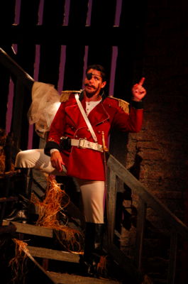 Nathan Gunn as Belcore in L A Opera's 'The Elixir of Love'. Photo © 2009 Robert Millard