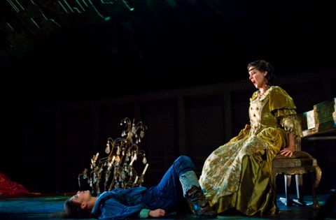 Wendy Dawn Thompson as Ruggiero and Natasha Jouhl in the title role of English Touring Opera's production of Handel's 'Alcina'. Photo © 2009 Richard Hubert Smith