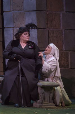 Stephanie Blythe as The Princess and Patricia Racette in the title role of New York Metropolitan Opera's production of 'Suor Angelica'. Photo © 2009 Ken Howard